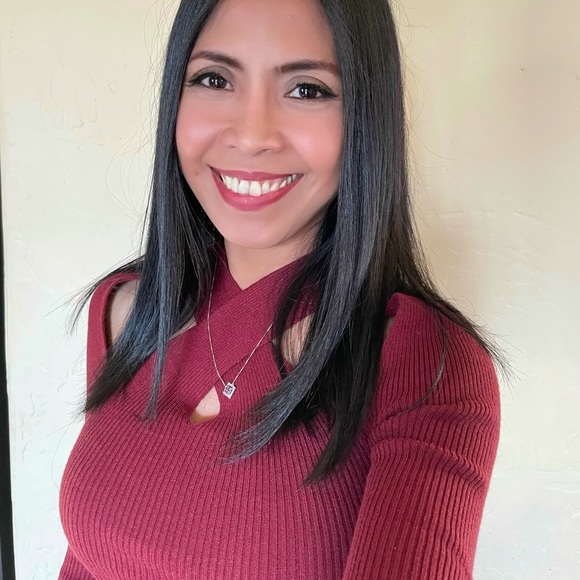 Meet your Posher, Frances - Picture 3 of 3